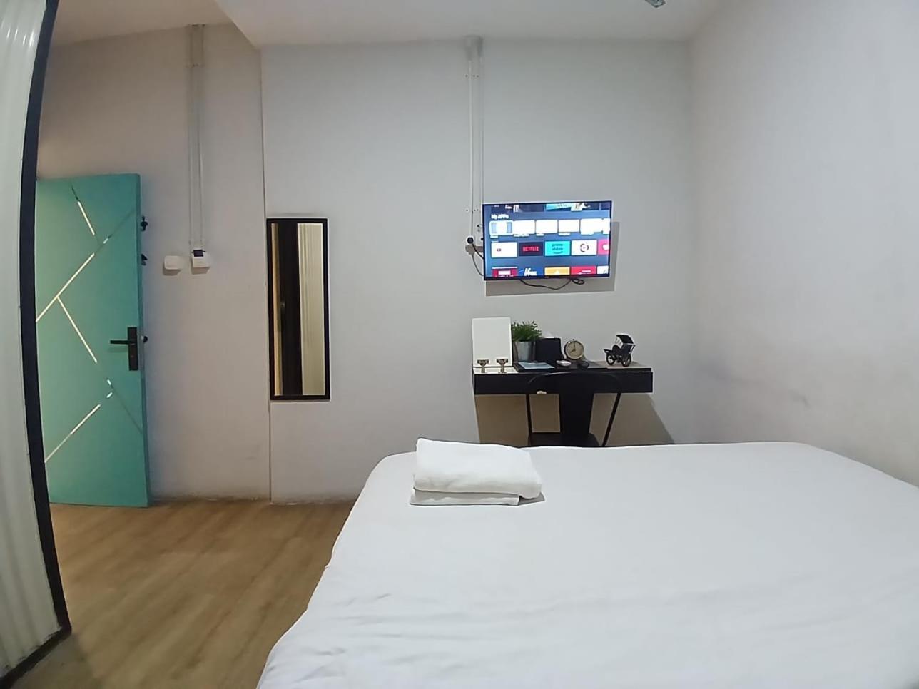 Hostel Pinx's Jakarta
